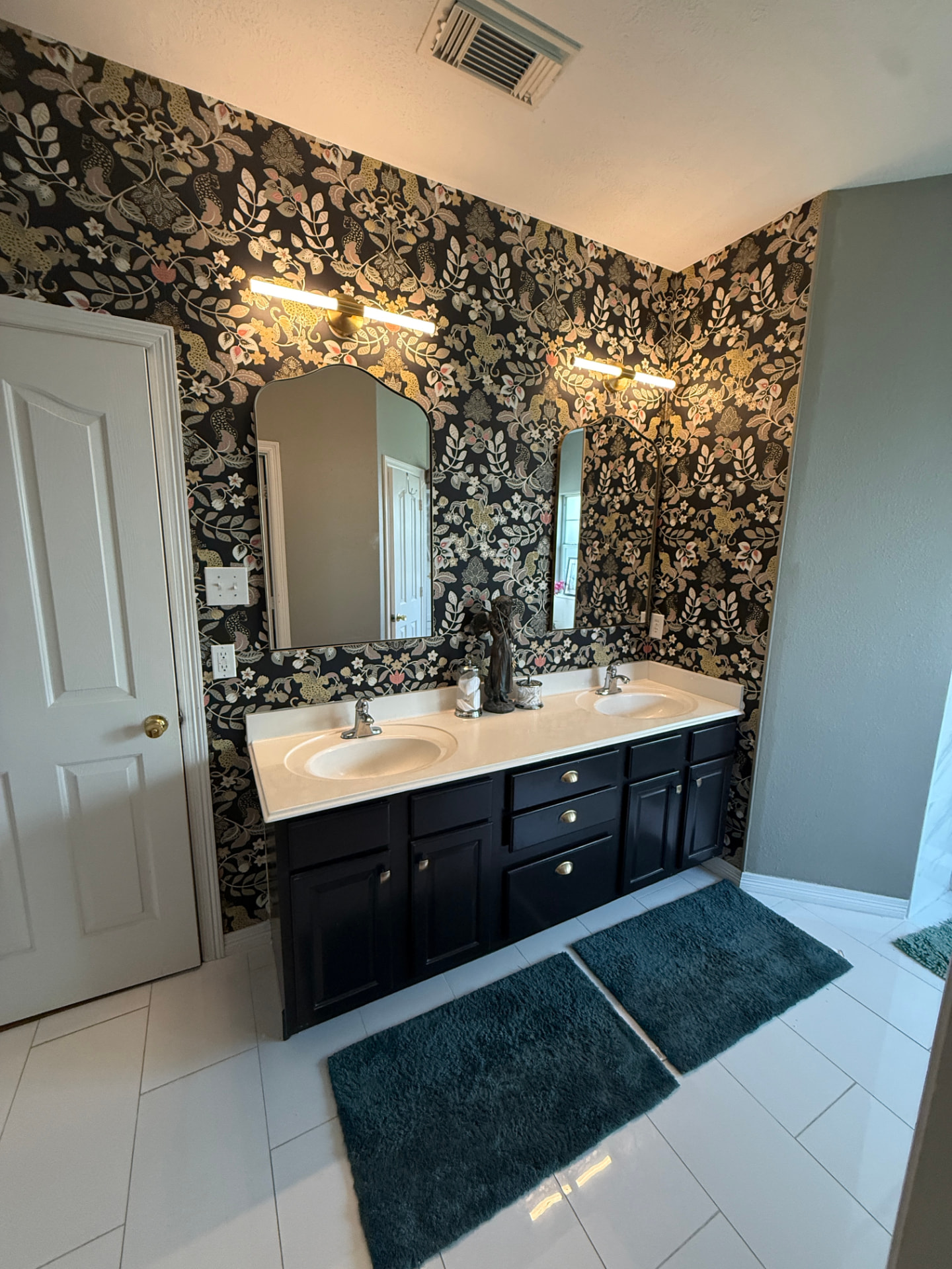 Wallpaper Application project — Wallpaper Application in MONT BELVIEU, TX